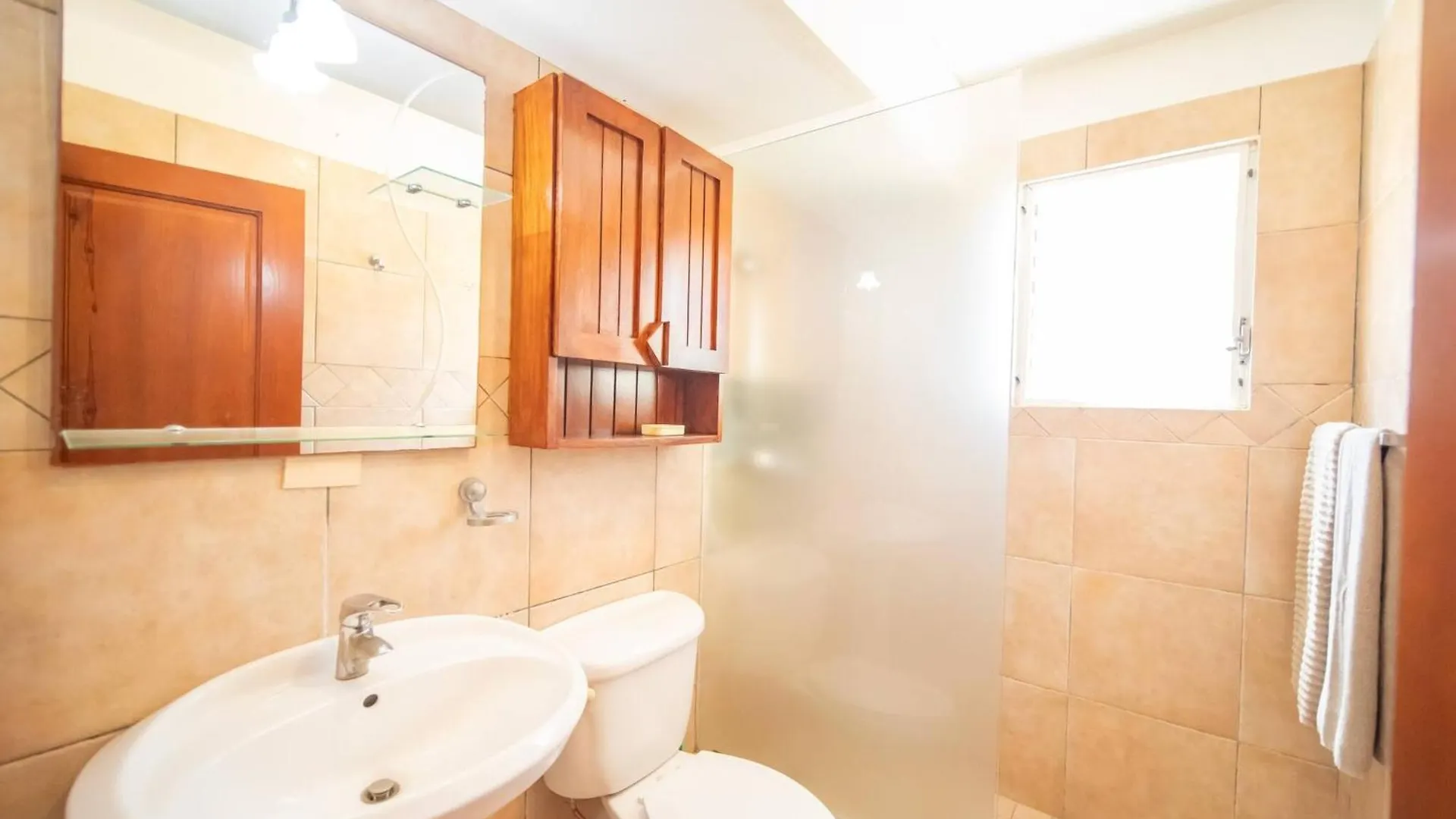 Gasthof Room In Guest Room - 2Br Caribbean Condo In Cabarete Center
