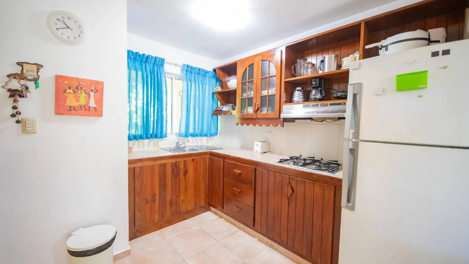 Room In Guest Room - 2Br Caribbean Condo In Cabarete Center 0*,  Dominikanische Republik
