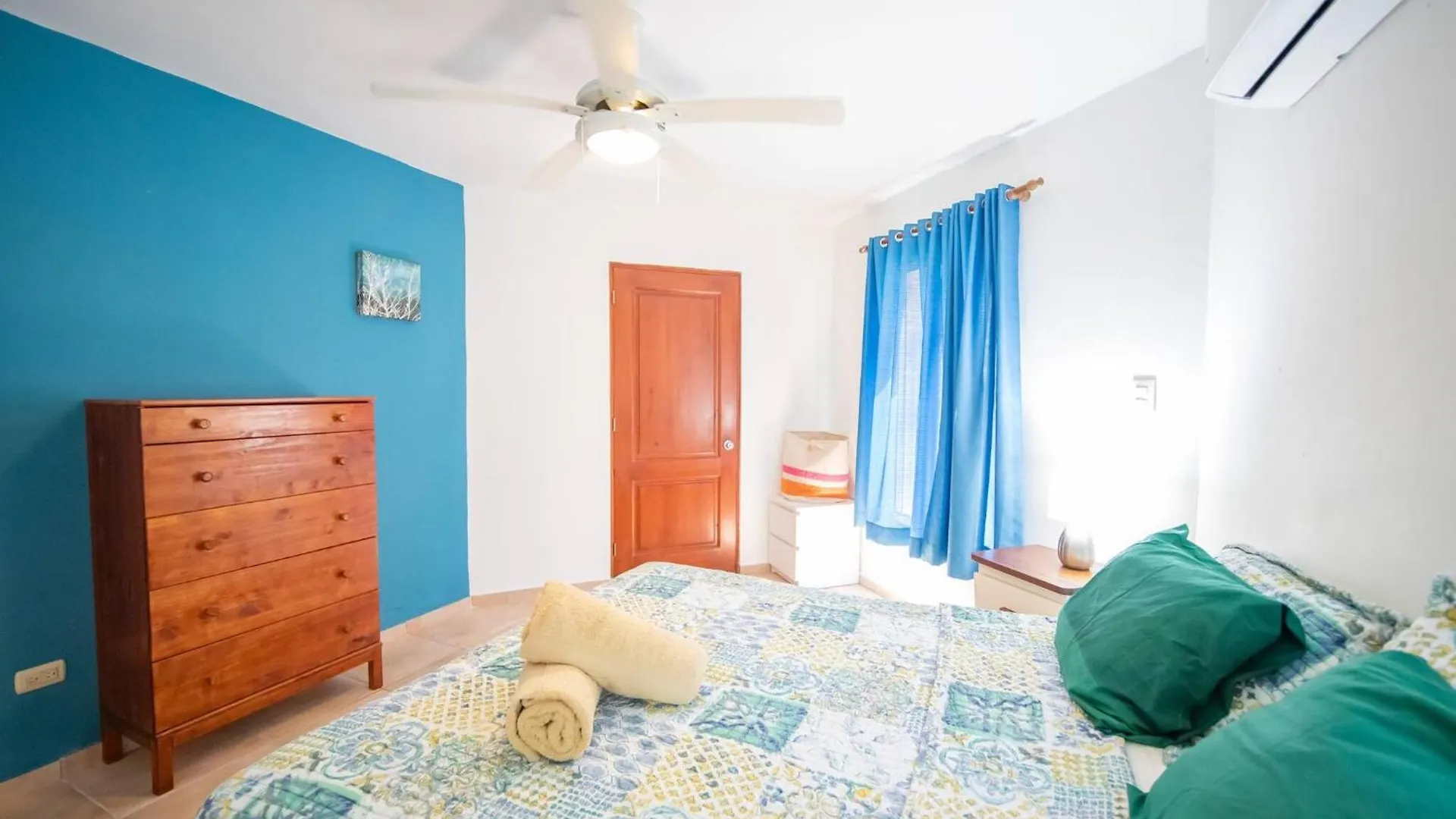 Gasthof Room In Guest Room - 2Br Caribbean Condo In Cabarete Center Dominikanische Republik